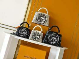 Picture of Louis Vuitton Handbags _SKUfw232187426fw